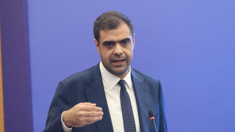 &Omicron; &Pi;&alpha;ύ&lambda;&omicron;&sigmaf; &Mu;&alpha;&rho;&iota;&nu;ά&kappa;&eta;&sigmaf;