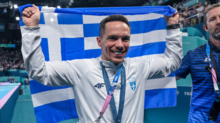 &Omicron; &Pi;&epsilon;&tau;&rho;&omicron;ύ&nu;&iota;&alpha;&sigmaf;