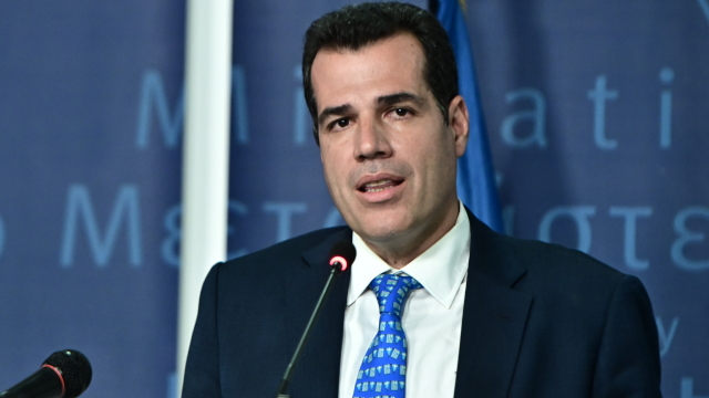 Πλεύρης για τους μετανάστες στη Θέουτα: Τα κυκλώματα καραδοκούν, έτοιμοι να λάβουμε κάθε μέτρο για την προστασία της πατρίδας μας