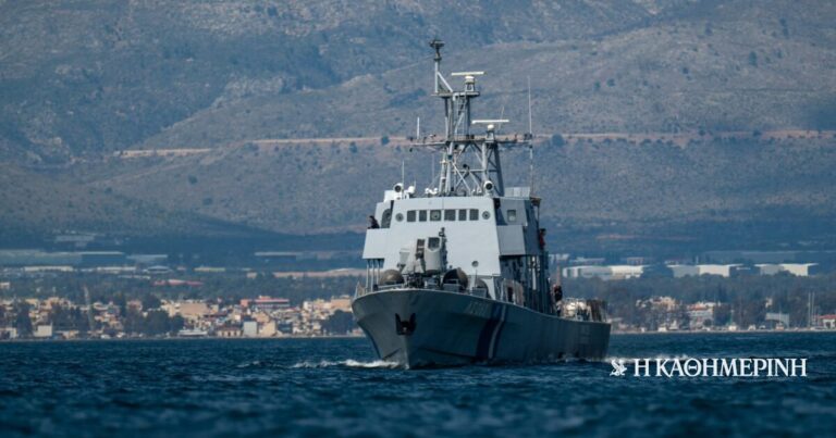 Σαντορίνη: 61χρονη τουρίστρια τραυματίστηκε μετά από πτώση σε σκάφος – Μεταφέρθηκε στο νοσοκομείο