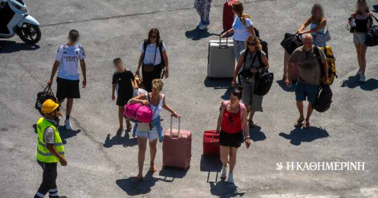 Καιρός: Με ισχυρό μελτέμι και μικρή πτώση της θερμοκρασίας η έξοδος των αδειούχων