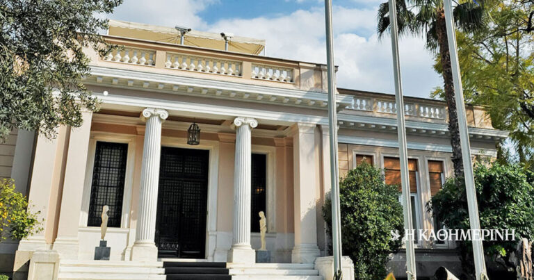 Θεωρείο: Τα σενάρια θα μείνουν σενάρια