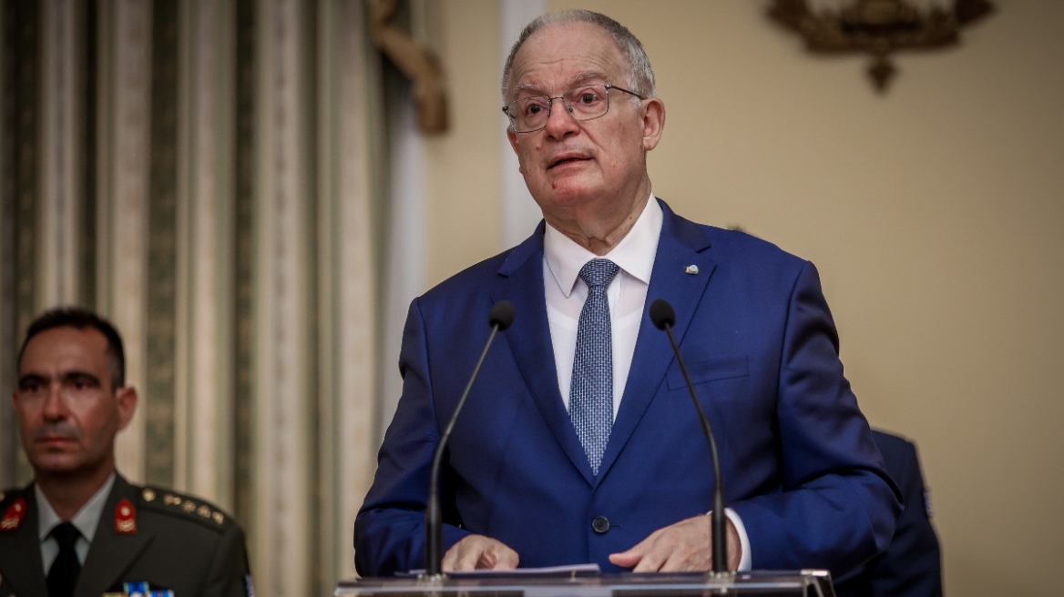 &Tau;&alpha;&sigma;&omicron;ύ&lambda;&alpha;&sigmaf;: &Tau;&omicron; &tau;&rho;&alpha;&gamma;&iota;&kappa;ό &sigma;&upsilon;&mu;&beta;ά&nu; &upsilon;&pi;&omicron;&gamma;&rho;&alpha;&mu;&mu;ί&zeta;&epsilon;&iota; &tau;&eta;&nu; &epsilon;&pi;&iota;&kappa;&iota;&nu;&delta;&upsilon;&nu;ό&tau;&eta;&tau;&alpha; &tau;&omega;&nu; &pi;&rho;&omicron;&kappa;&lambda;ή&sigma;&epsilon;&omega;&nu; &pi;&omicron;&upsilon; &alpha;&nu;&tau;&iota;&mu;&epsilon;&tau;&omega;&pi;ί&zeta;&omicron;&upsilon;&nu; &tau;&alpha; &sigma;&tau;&epsilon;&lambda;έ&chi;&eta; &tau;&omicron;&upsilon; &Pi;&upsilon;&rho;&omicron;&sigma;&beta;&epsilon;&sigma;&tau;&iota;&kappa;&omicron;ύ &Sigma;ώ&mu;&alpha;&tau;&omicron;&sigmaf;