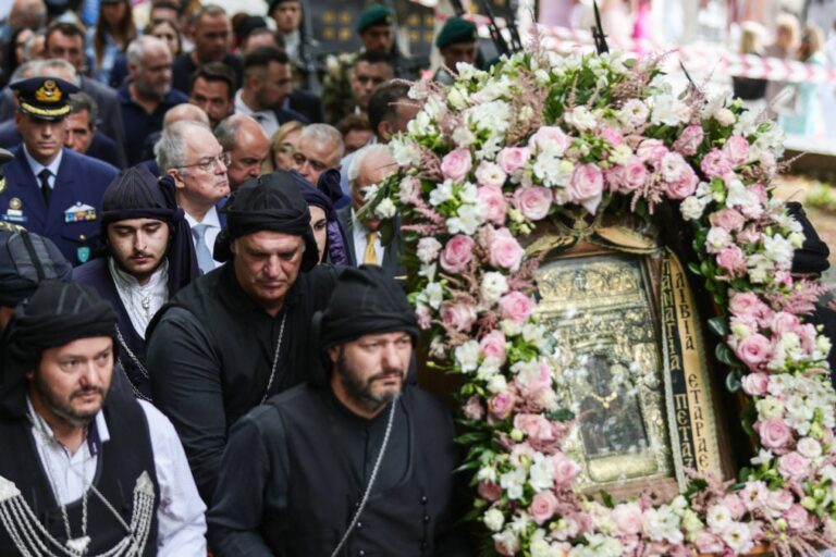 &Tau;&Alpha;&Sigma;&Omicron;&Upsilon;&Lambda;&Alpha;&Sigma; &Pi;&Alpha;&Nu;&Alpha;&Gamma;&Iota;&Alpha; &Sigma;&Omicron;&Upsilon;&Mu;&Epsilon;&Lambda;&Alpha;