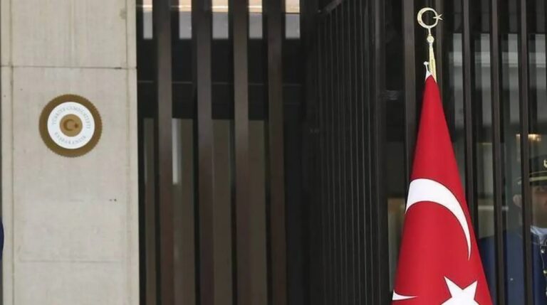 Η Τουρκία ζητά μορατόριουμ Ρωσίας-Ουκρανίας στις επιθέσεις κατά εμπορικών πλοίων