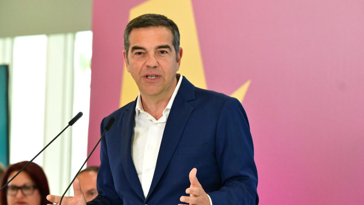 &Epsilon;&kappa;&delta;ή&lambda;&omega;&sigma;&eta; &tau;&eta;&sigmaf; &Epsilon;&lambda;&lambda;&eta;&nu;&iota;&kappa;ή&sigmaf; &Alpha;&rho;&iota;&sigma;&tau;&epsilon;&rho;ή&sigmaf; &Sigma;&upsilon;&mu;&pi;&alpha;&rho;ά&tau;&alpha;&xi;&eta;&sigmaf; (&Epsilon;&Lambda;.&Alpha;.&Sigma;.) &gamma;&iota;&alpha; &tau;&eta;&nu; &pi;&alpha;&rho;&omicron;&upsilon;&sigma;ί&alpha;&sigma;&eta; &tau;&eta;&sigmaf; &pi;&rho;ό&tau;&alpha;&sigma;ή&sigmaf; &tau;&eta;&sigmaf; &gamma;&iota;&alpha; &tau;&omicron; &pi;&alpha;&rho;ό&nu; &kappa;&alpha;&iota; &tau;&omicron; &mu;έ&lambda;&lambda;&omicron;&nu; &tau;&eta;&sigmaf; &Tau;&omicron;&pi;&iota;&kappa;ή&sigmaf; &Alpha;&upsilon;&tau;&omicron;&delta;&iota;&omicron;ί&kappa;&eta;&sigma;&eta;&sigmaf; &alpha;&pi;ό &tau;&omicron;&nu; &Pi;&rho;ό&epsilon;&delta;&rho;&omicron; &tau;&eta;&sigmaf; &Epsilon;&Lambda;.&Alpha;.&Sigma; &Alpha;&lambda;έ&xi;&eta; &Tau;&sigma;ί&pi;&rho;&alpha; &sigma;&tau;&omicron;&nu; &Sigma;&epsilon;&rho;ά&phi;&epsilon;&iota;&omicron; &tau;&omicron;&upsilon; &Delta;ή&mu;&omicron;&upsilon; &Alpha;&theta;&eta;&nu;&alpha;ί&omega;&nu;. &Tau;&rho;ί&tau;&eta; 28 &Iota;&omicron;&upsilon;&lambda;ί&omicron;&upsilon; 2026 (&Tau;&Alpha;&Tau;&Iota;&Alpha;&Nu;&Alpha; &Mu;&Pi;&Omicron;&Lambda;&Alpha;&Rho;&Eta; / EUROKINISSI)