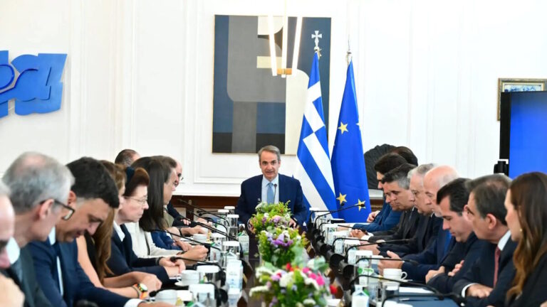 &Upsilon;&pi;&omicron;&upsilon;&rho;&gamma;&iota;&kappa;ό &Sigma;&upsilon;&mu;&beta;&omicron;ύ&lambda;&iota;&omicron; &upsilon;&pi;ό &tau;&omicron;&nu; &Kappa;&upsilon;&rho;&iota;ά&kappa;&omicron; &Mu;&eta;&tau;&sigma;&omicron;&tau;ά&kappa;&eta;