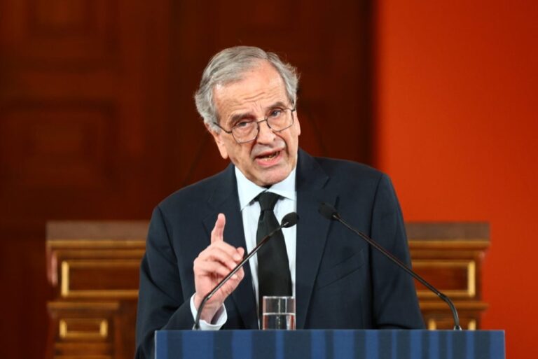 Νέο «χτύπημα» Σαμαρά: Ζητεί την παραίτηση Γεραπετρίτη - «Οι πρόσφατες εξελίξεις στη Λιβύη αποτελούν τον ορισμό της αποτυχίας»