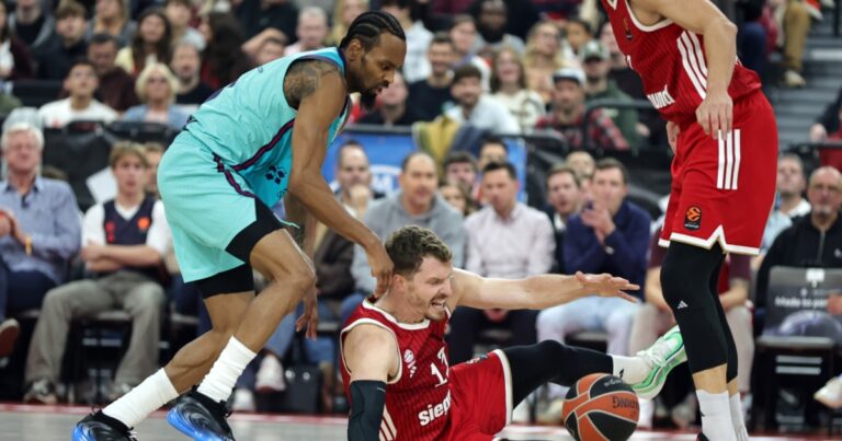 Μπάγερν - Μπαρτσελόνα 84-88: «Καθάρισε» ο Πάντερ