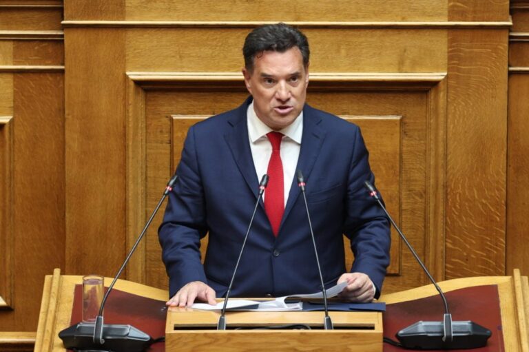 Γεωργιάδης: Ουδείς επαγγελματίας ψυχολόγος χάνει τα δικαιώματά του από τη σύσταση του ΝΠΔΔ «Πανελλήνιος Σύλλογος Ψυχολόγων»