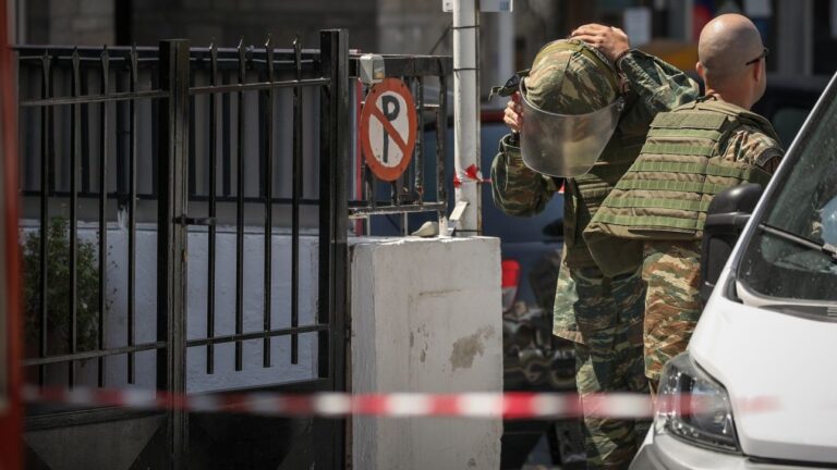 Συναγερμός για ύποπτο αντικείμενο στο Παγκράτι