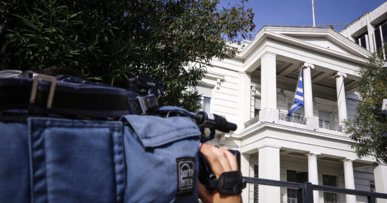 Απάντηση της Αθήνας για τη μουσουλμανική μειονότητα στη Θράκη: «Δε μπορεί να επαναπροσδιορίζεται κατά το δοκούν»